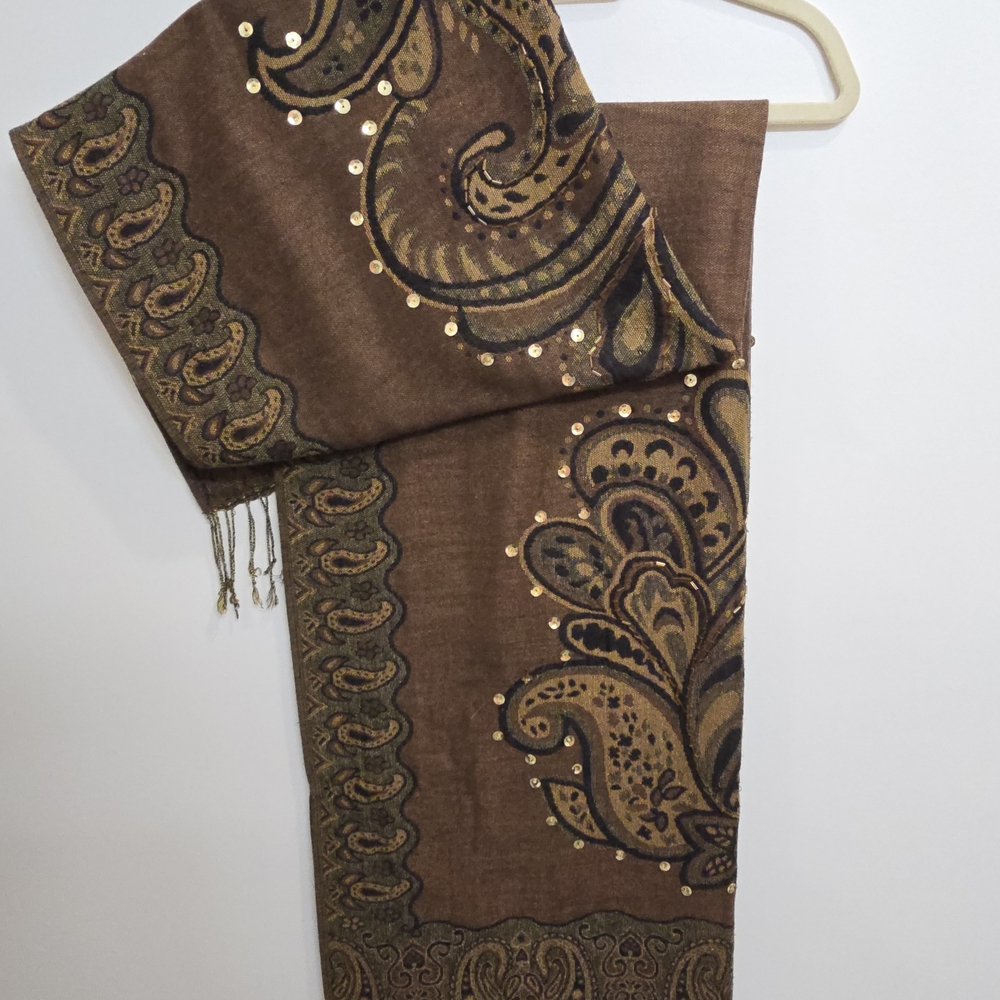 Vintage-Style Patterned Beaded/Sequined Shawl/Scarf – Soft Silky Texture